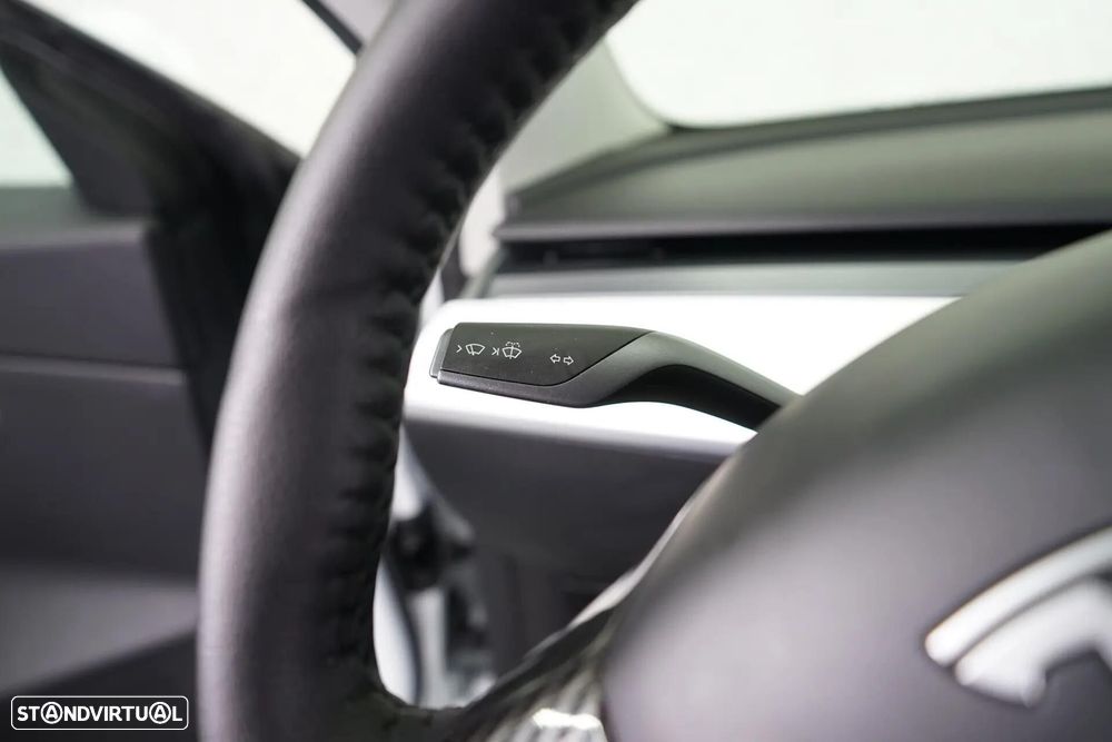 Tesla Model 3 Standard Range Plus RWD - 23