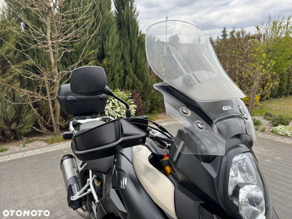 Suzuki V-STROM - 29