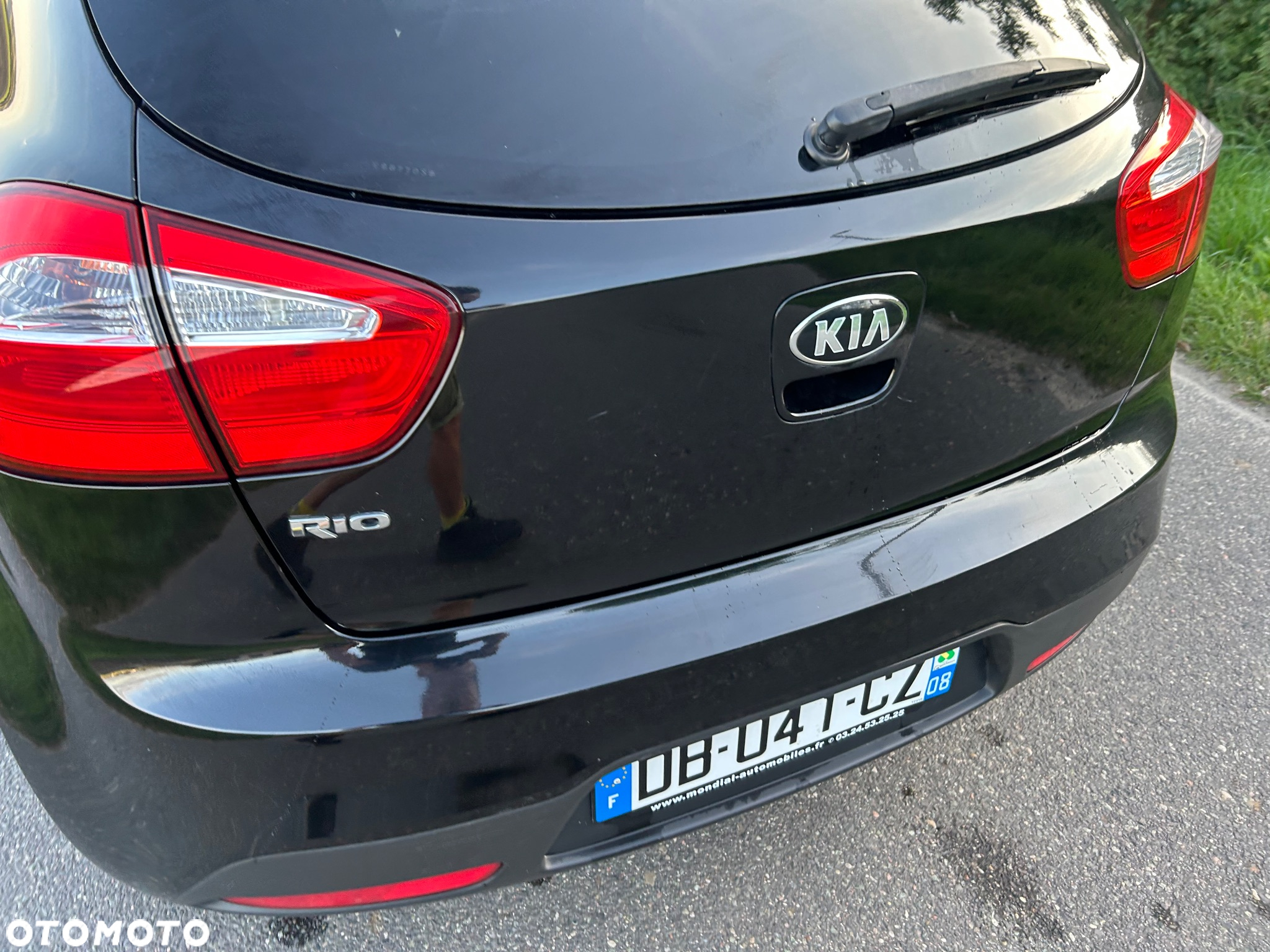 Kia Rio - 33