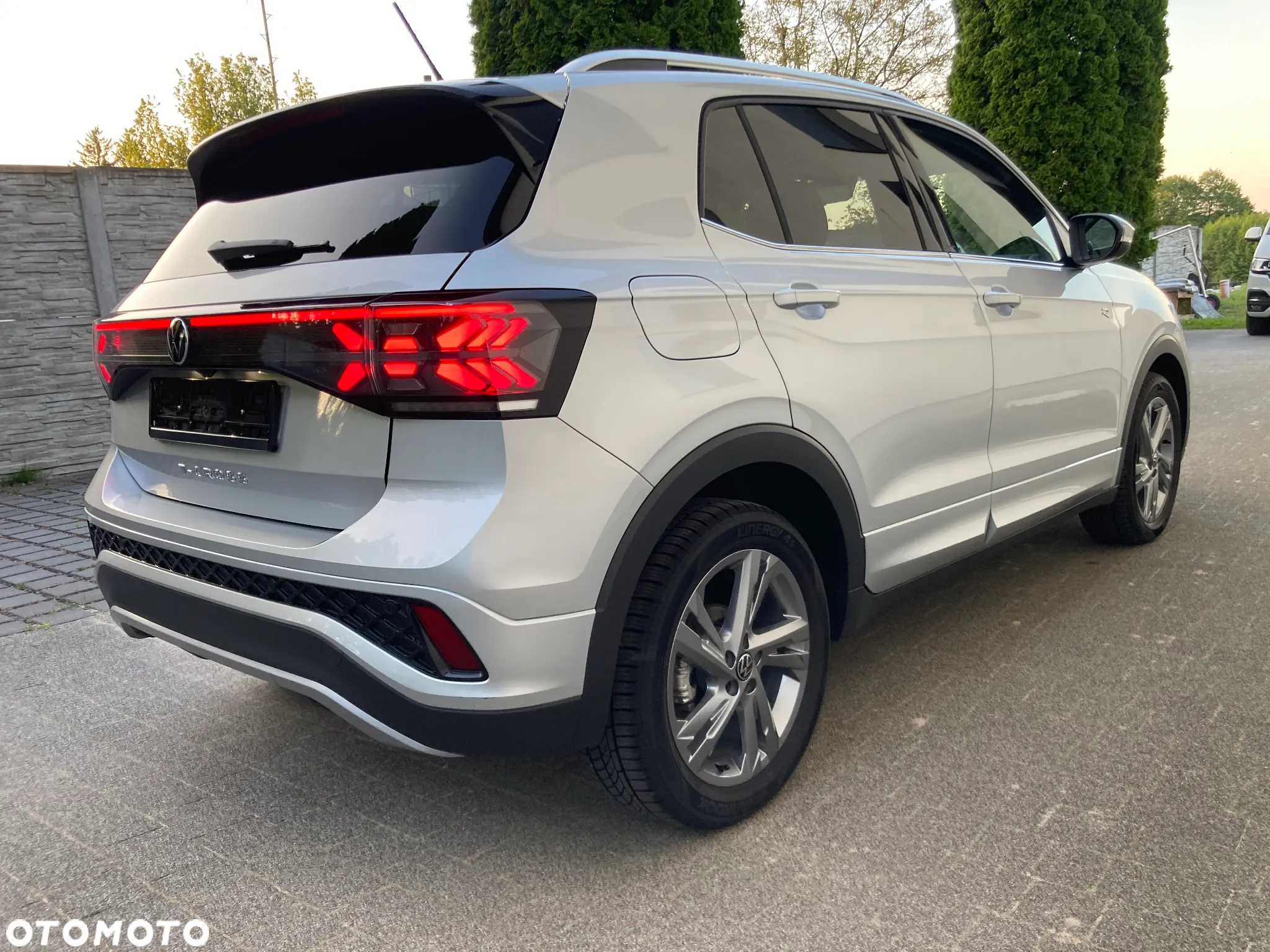 Volkswagen T-Cross 1.5 TSI ACT OPF DSG R-Line - 9