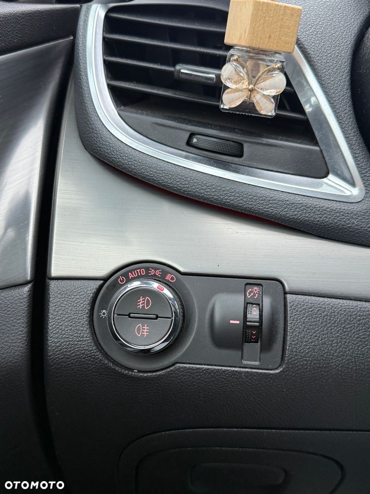 Opel Mokka 1.4 T Cosmo S&S 4x4 - 10