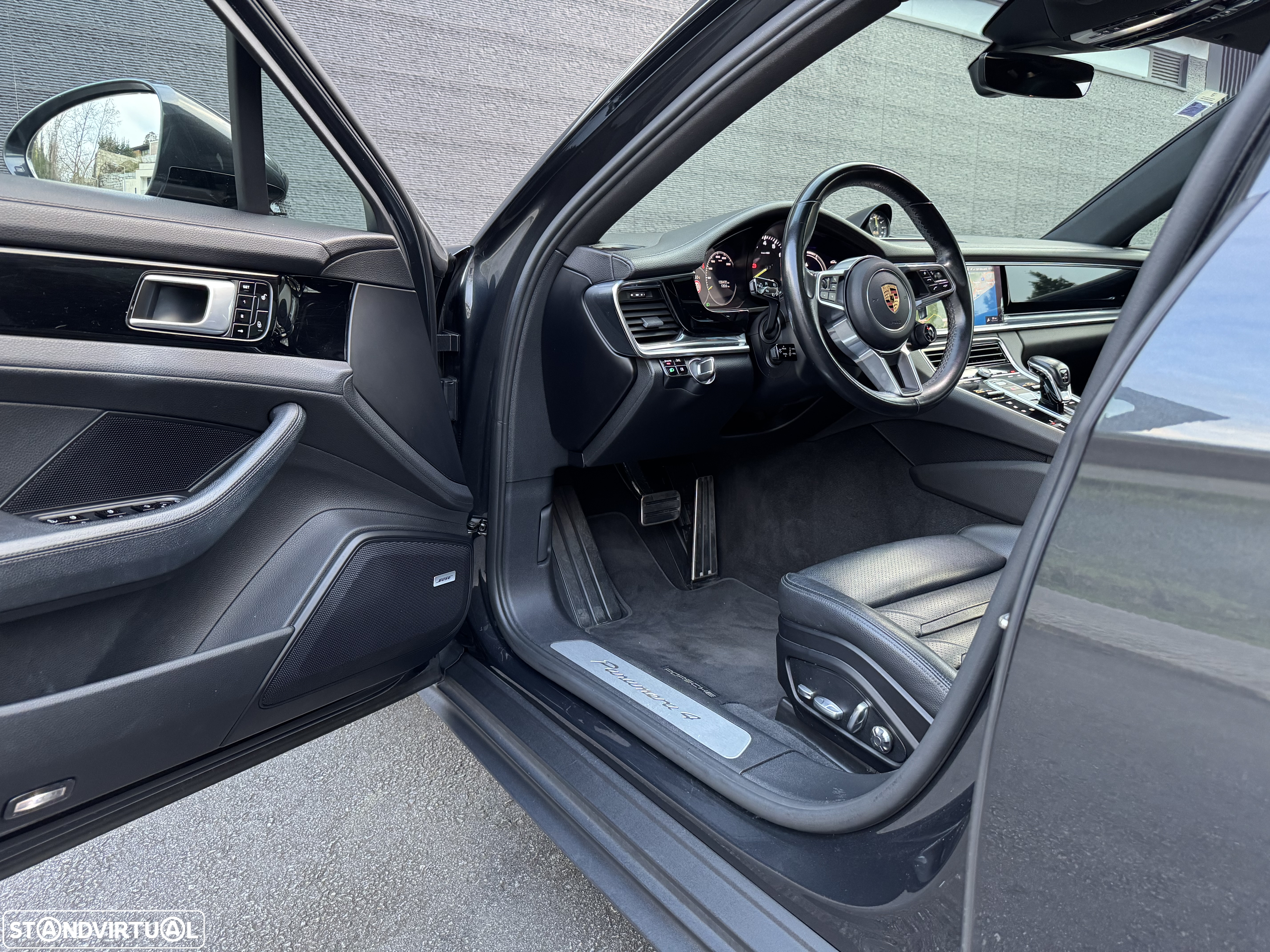 Porsche Panamera Sport Turismo 4 E-Hybrid - 14