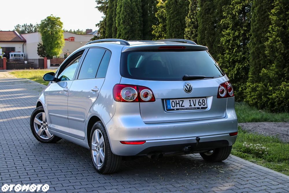 Volkswagen Golf Plus 2.0 TDI DPF MATCH - 14