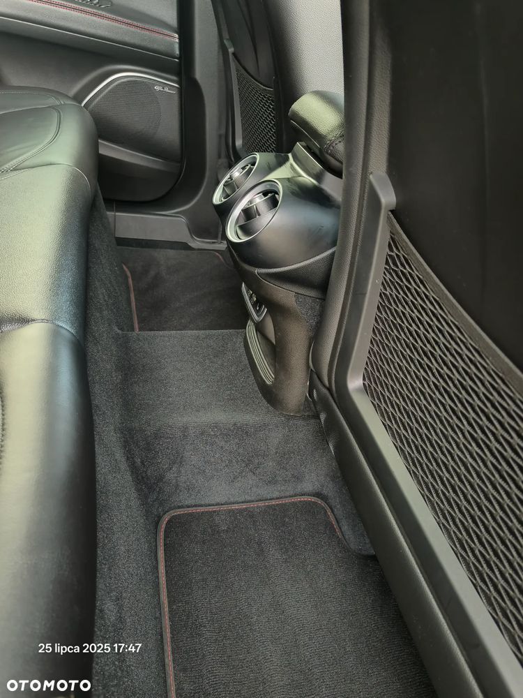 Alfa Romeo Stelvio 2.0 Turbo 16V AT8-Q4 Estrema - 27