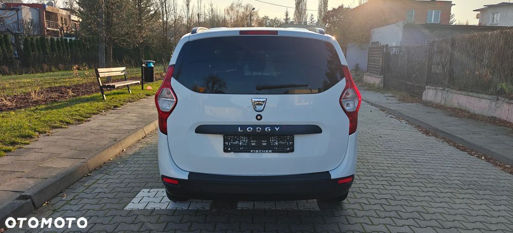 Dacia Lodgy SCe 100 Laureate - 4