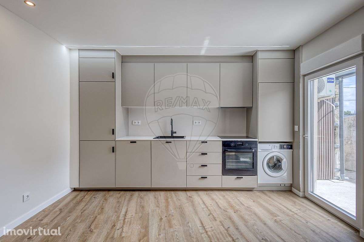 Moradia T1 para venda - Grande imagem: 3/21