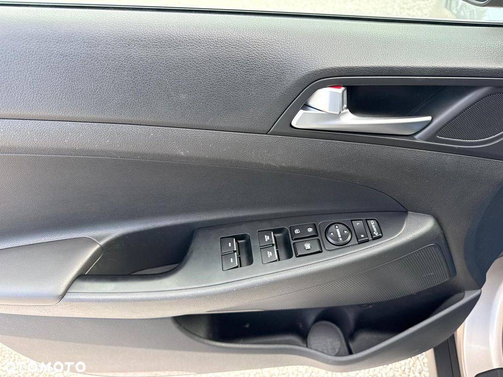Hyundai Tucson 1.6 CRDi 2WD Trend - 19