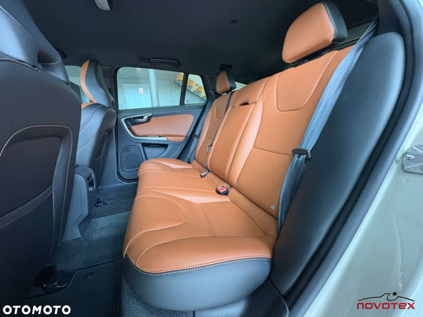 Volvo V60 - 24