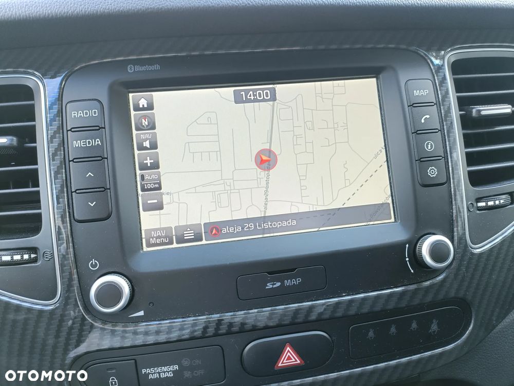 Kia Carens 2.0 GDI L - 20