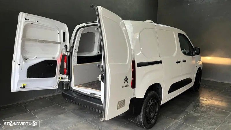 Citroën Berlingo 3 lugares - 17