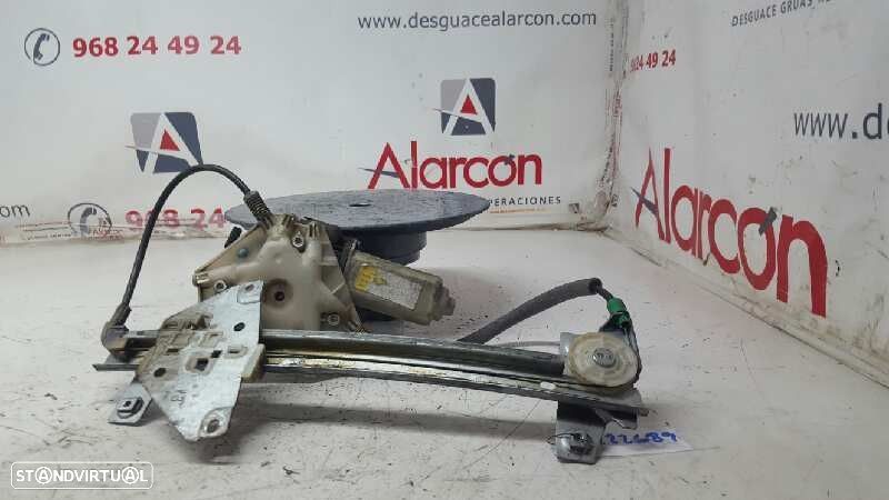 ELEVADOR TRASEIRO ESQUERDO VOLVO V40 FAMILIAR 1.9 TURBODIESEL - 3