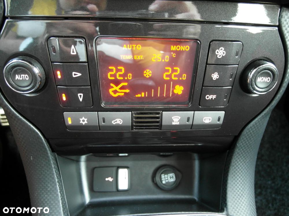 Fiat Bravo 1.4 T-JET 16V Speed - 24