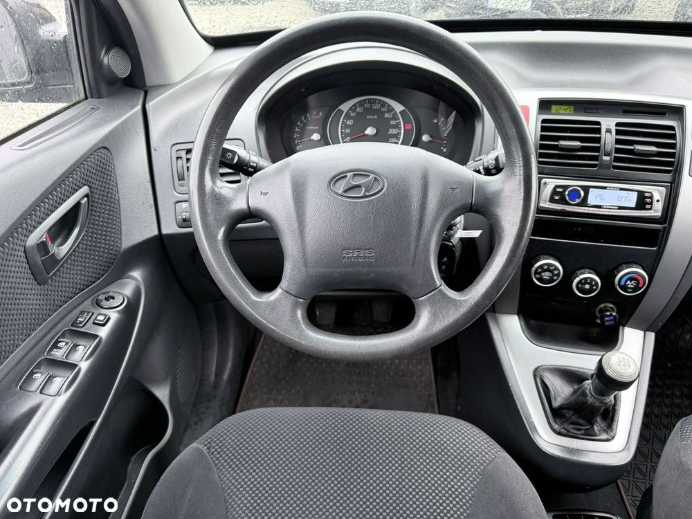 Hyundai Tucson 2.0 Comfort 2WD - 15