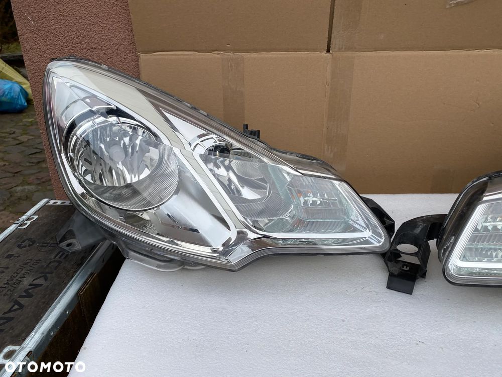 lampa citroen c3 II prawa eu cała - 1