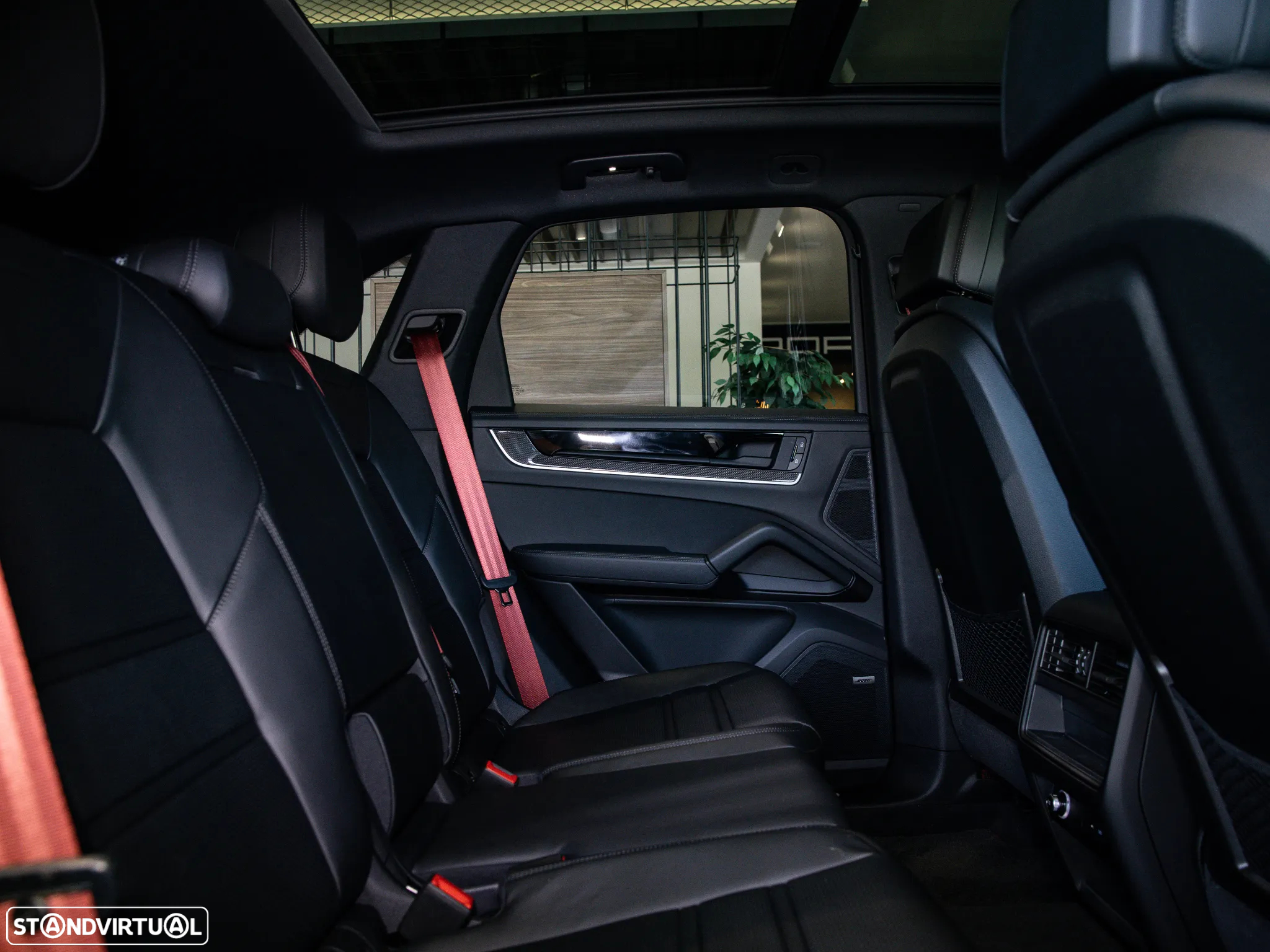 Porsche Cayenne E-Hybrid - 44