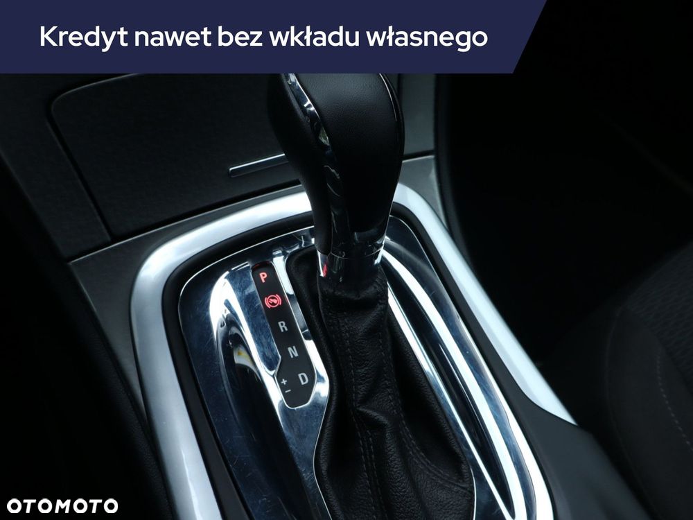 Opel Insignia - 19