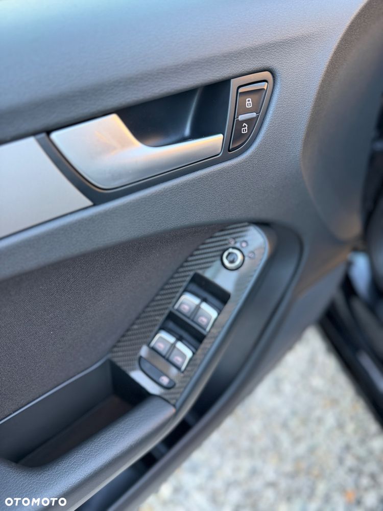 Audi A4 Avant 2.0 TDI quattro sport - 6