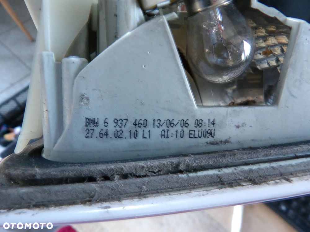 BMW - E90 - PRAWA LAMPA TYLNA - EUROPA - 6937460 - 3