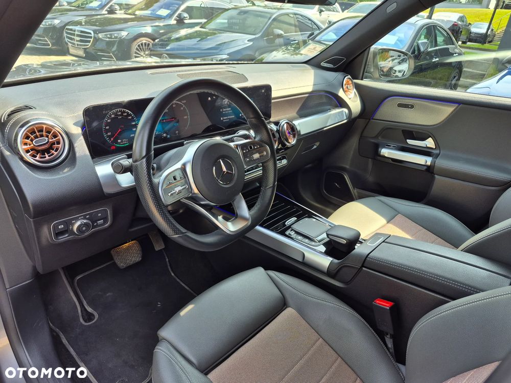Mercedes-Benz EQB 300 66.5kWh 4-Matic AMG - 16