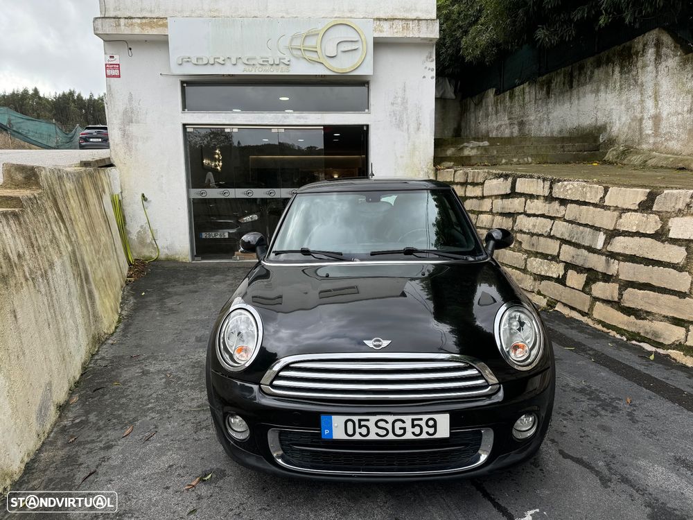 MINI 3 Portas One D - 1