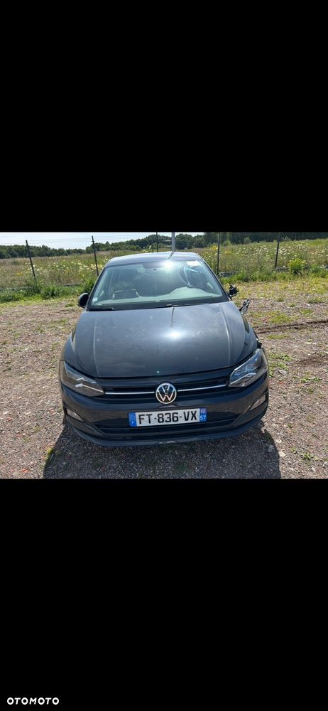 Volkswagen Polo - 8