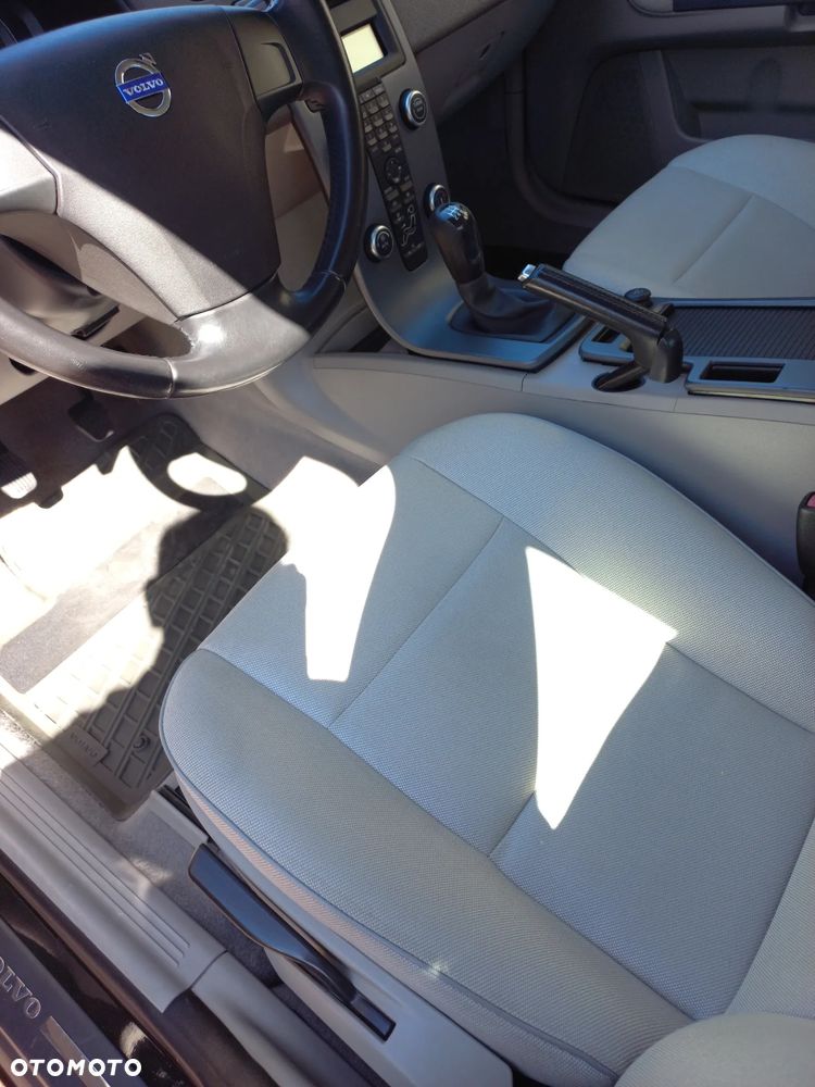 Volvo S40 2.0 - 6