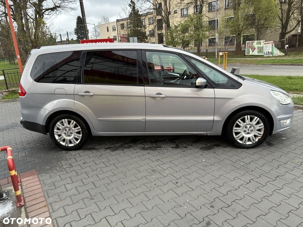 Ford Galaxy 2.0 TDCi Titanium - 18