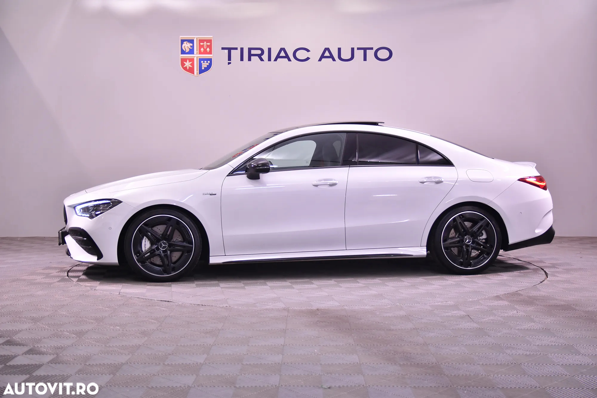 Mercedes-Benz CLA AMG 35 MHEV 4MATIC Coupe - 2