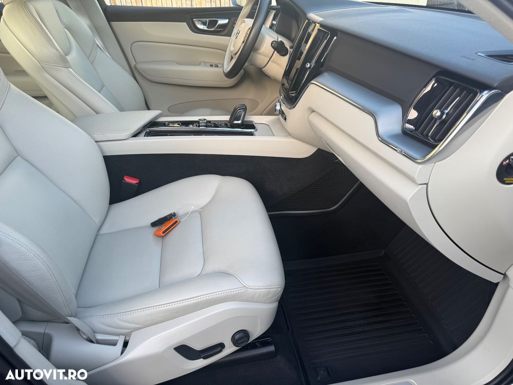 Volvo XC 60 B4 B Geartronic Momentum - 20