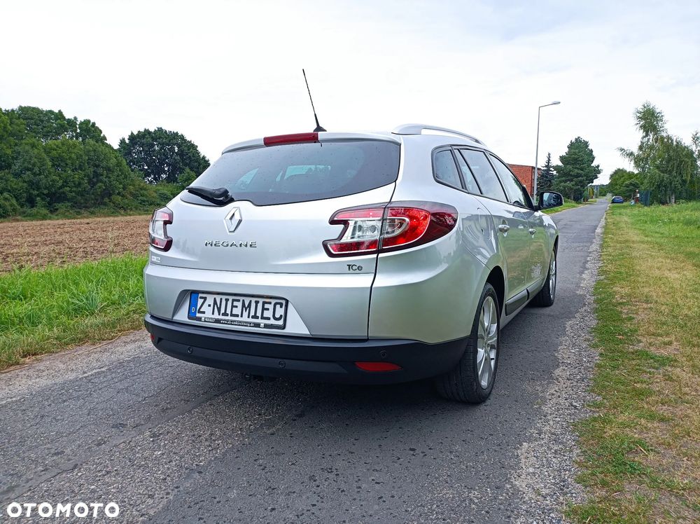 Renault Megane TCe 130 Luxe - 5