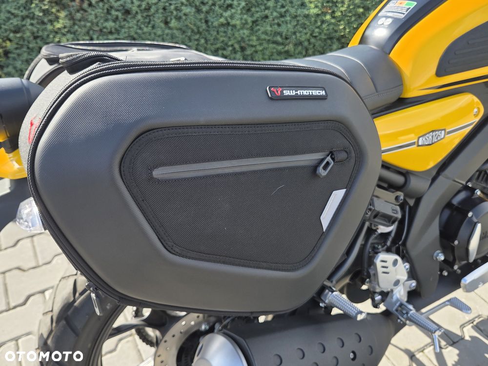 Yamaha XSR - 4