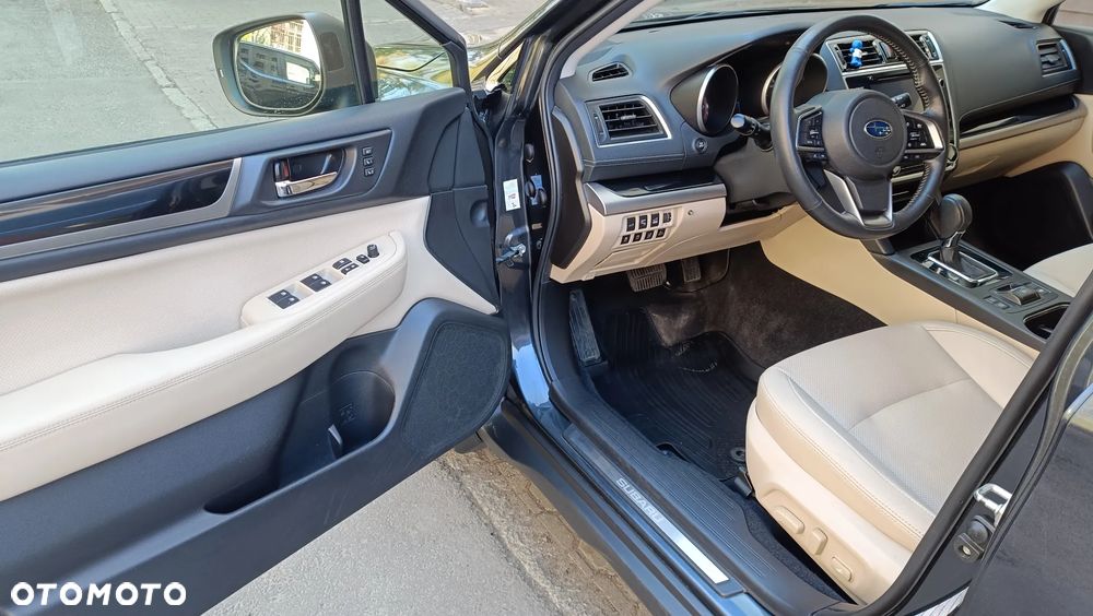 Subaru Outback 2.5i Exclusive - 9