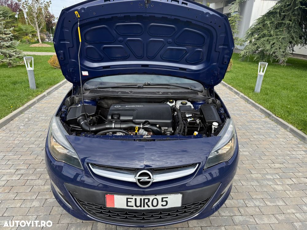 Opel Astra 1.7 CDTI ECOTEC Cosmo - 21