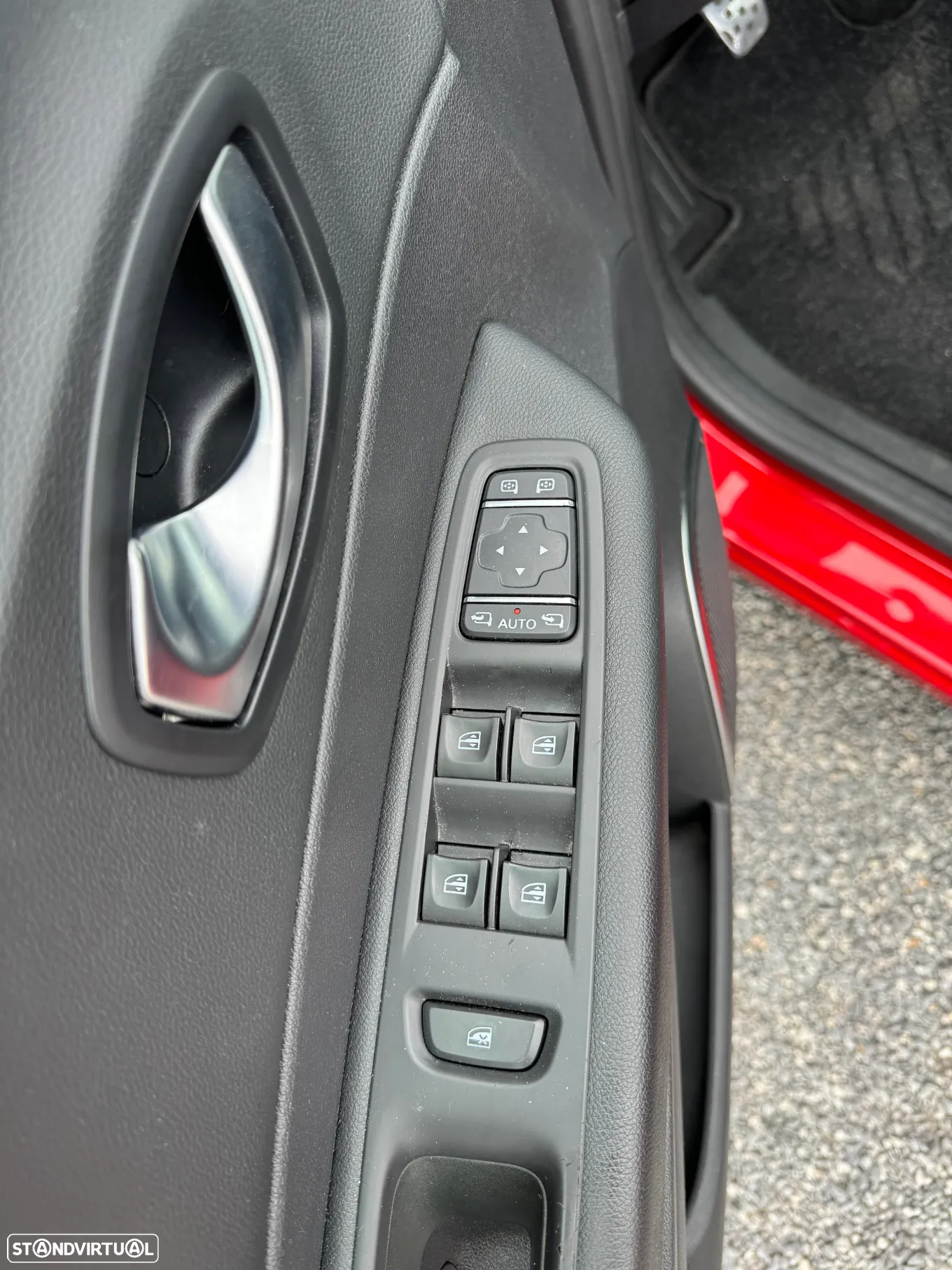 Renault Captur (ENERGY) TCe 90 INTENS - 37