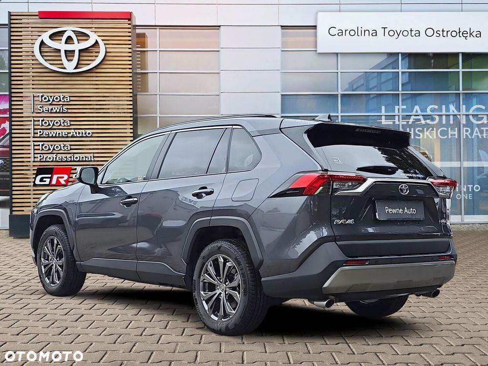 Toyota RAV4 - 4