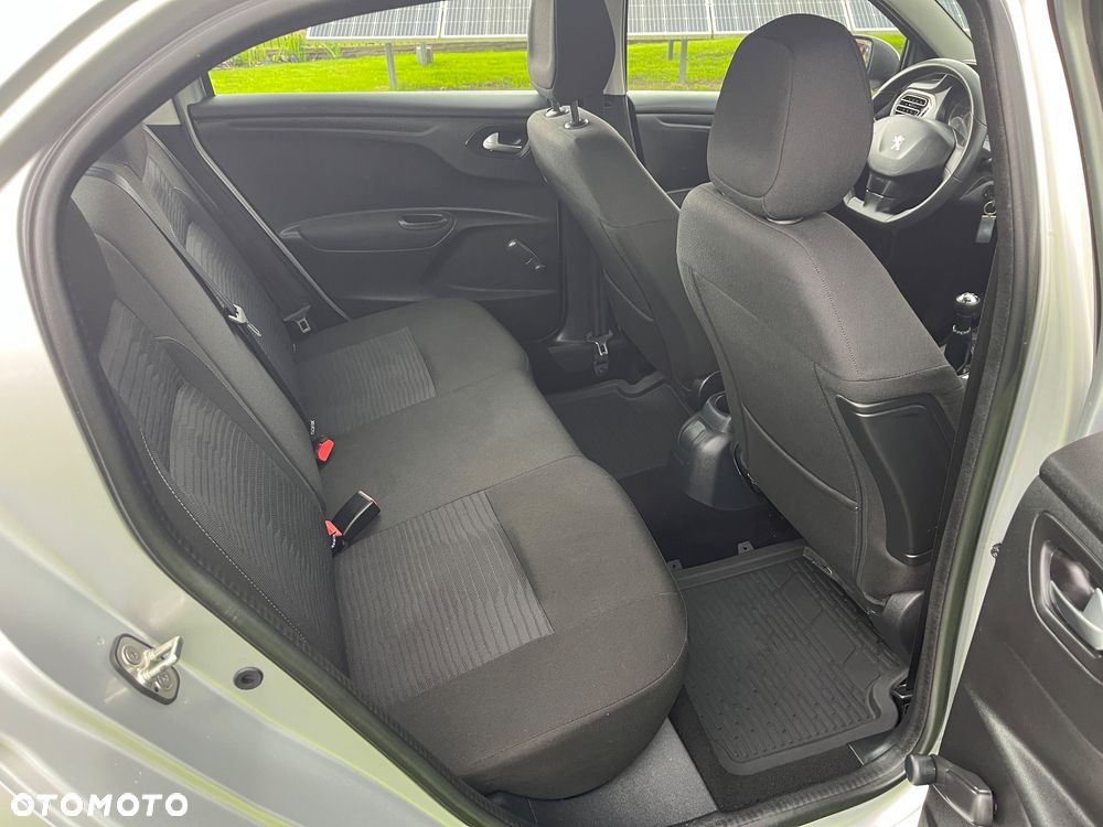 Peugeot 301 1.2 VTi/Pure Tech Allure - 9