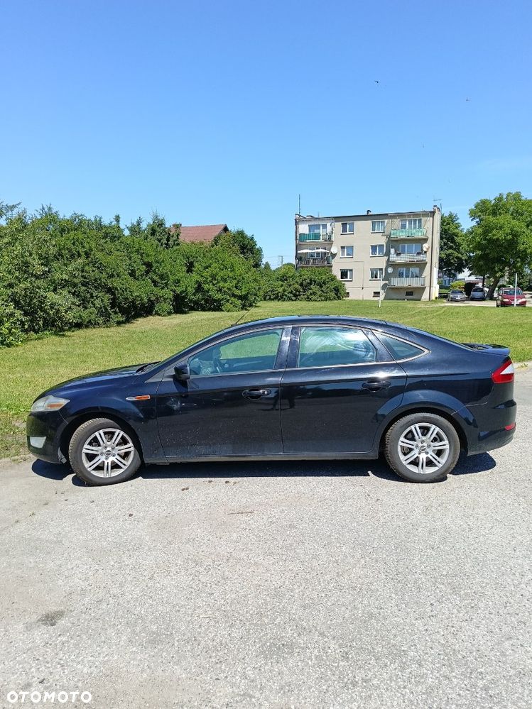 Ford Mondeo 1.8 TDCi Ambiente - 2