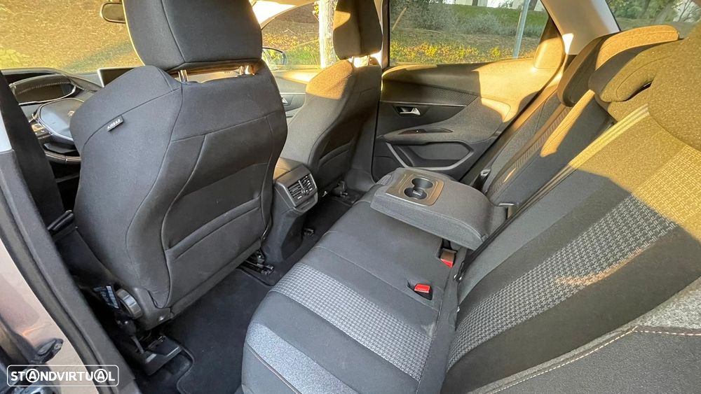 Peugeot 3008 1.5 BlueHDi Active - 13