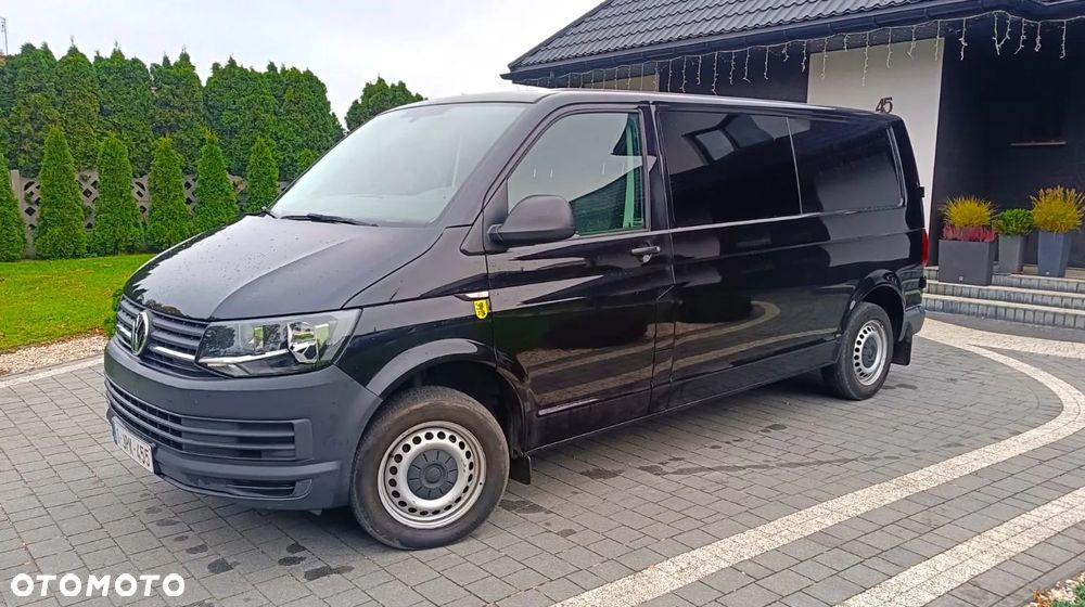 Volkswagen Transporter - 1