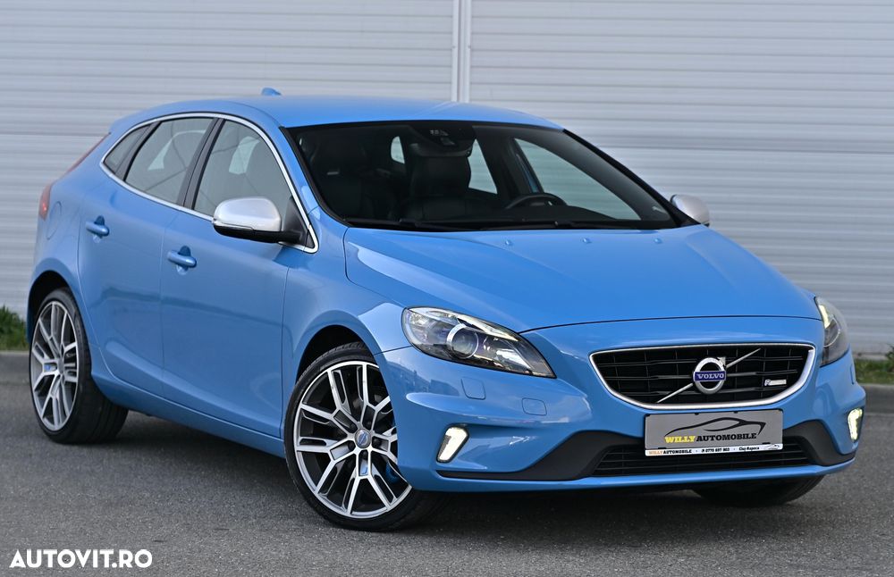 Volvo V40 D3 Geartronic RDesign - 39