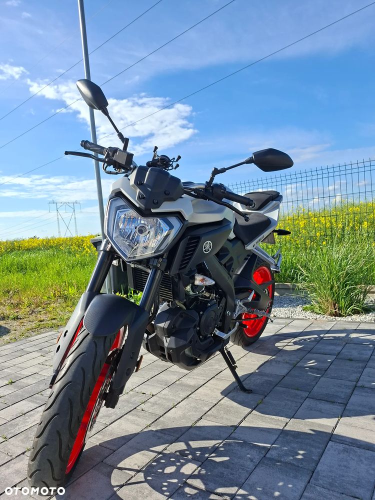 Yamaha MT - 7