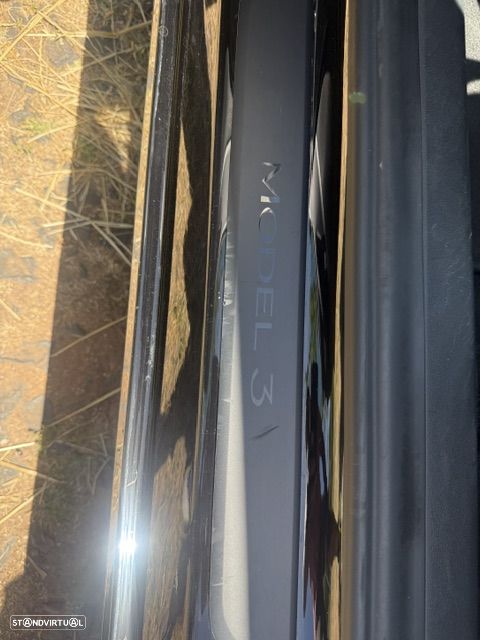 Tesla Model 3 Long Range AWD Dual Motor - 23
