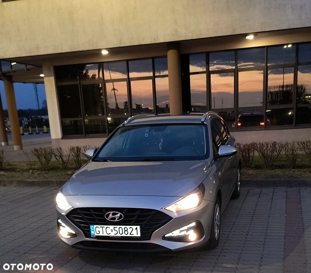 Hyundai i30 1.6 D Classic + - 3
