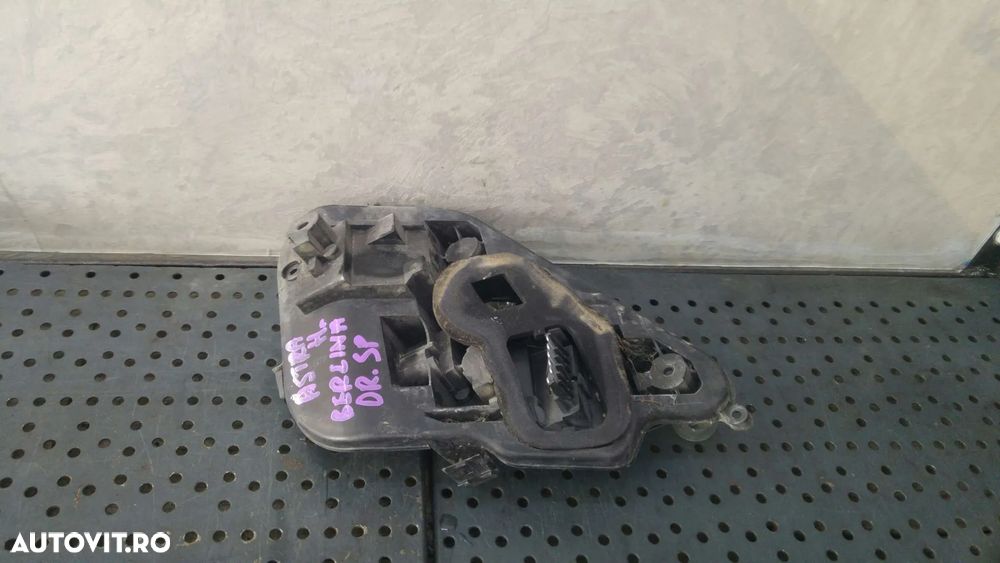 Soclu stop dreapta opel astra h berlina 159728 - 2
