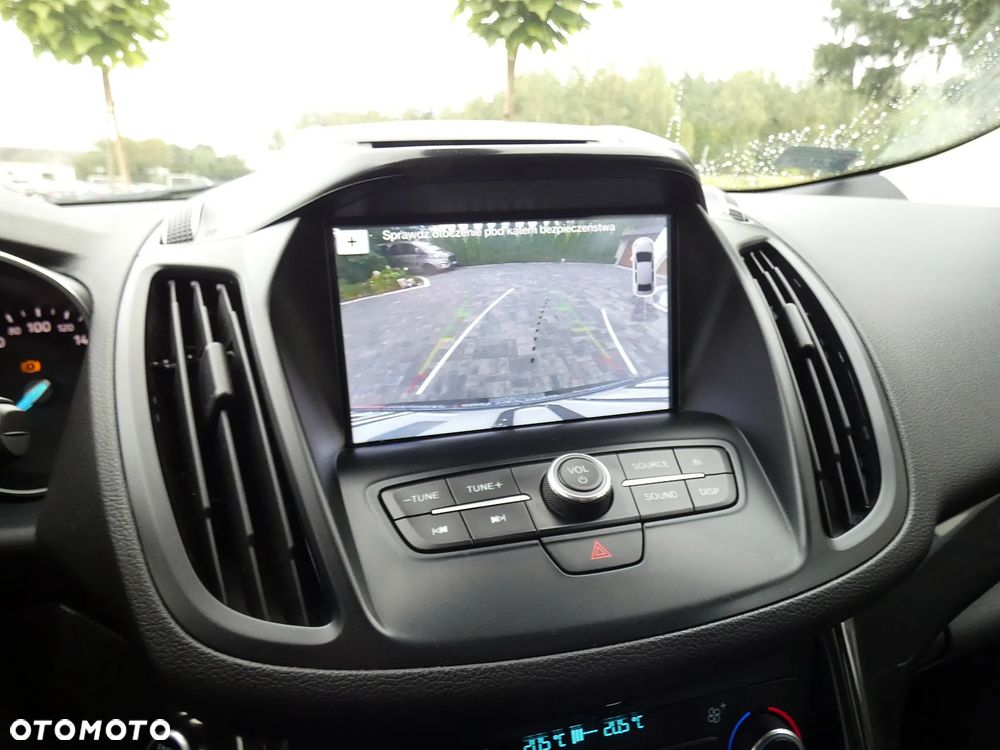 Ford Kuga 2.0 TDCi AWD Titanium - 27