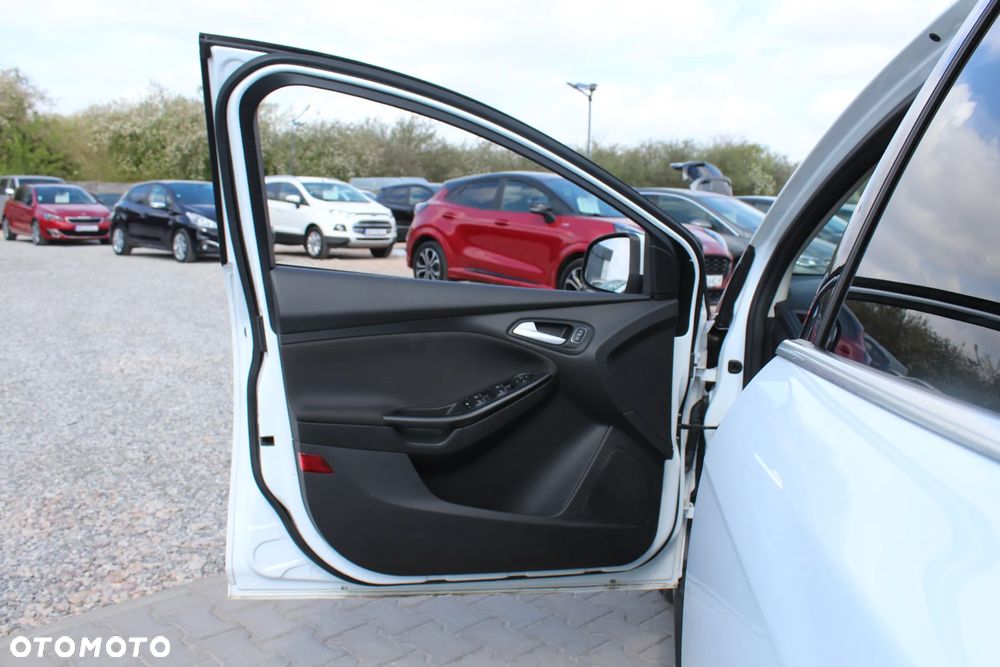 Ford Focus 1.0 EcoBoost Titanium - 14
