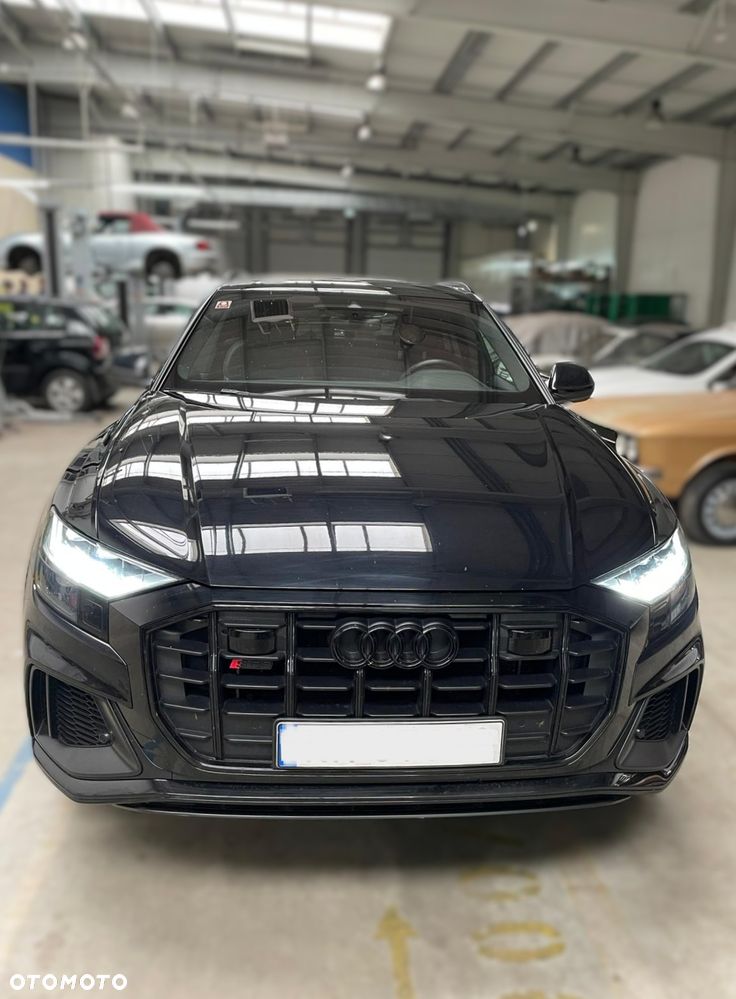 Audi SQ8 - 3