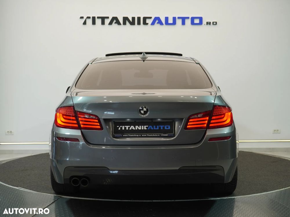BMW Seria 5 520d Sport-Aut. - 7