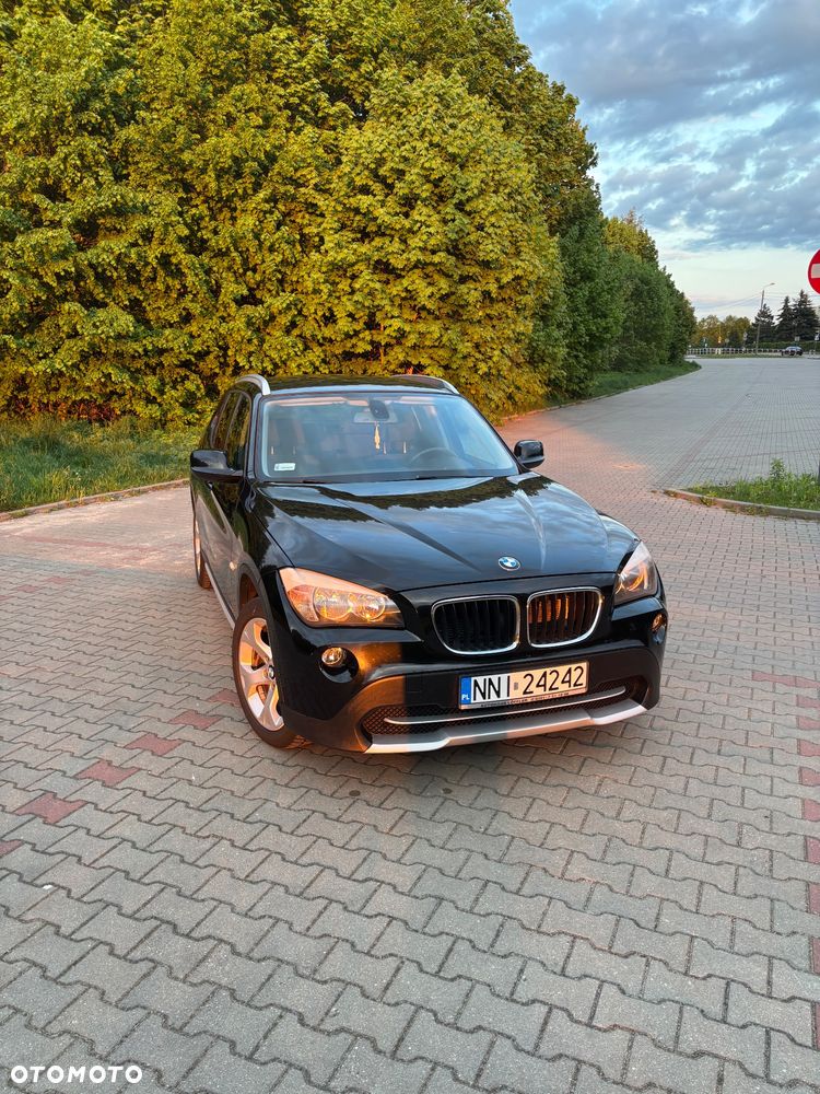 BMW X1 sDrive18i - 1