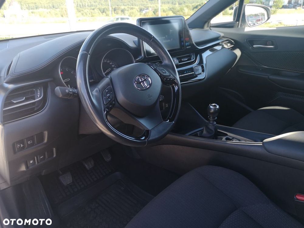 Toyota C-HR 1.2 T Premium - 17